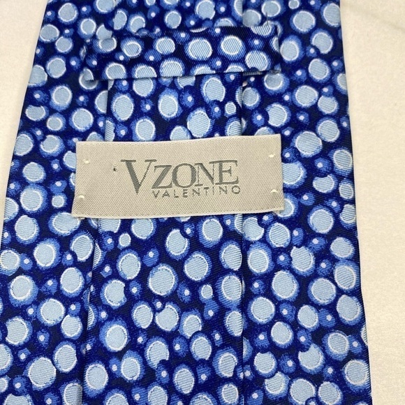 VZONE VALENTINO ties for men SILK made in Italy, dry clean  Vzone Valentino 100% silk necktie
